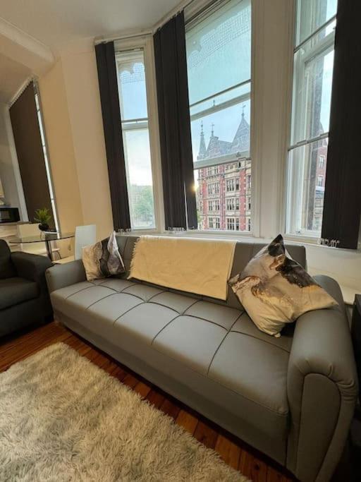 Sleep 6 -Sheffield-George Street Gs202 Apartment Exterior photo
